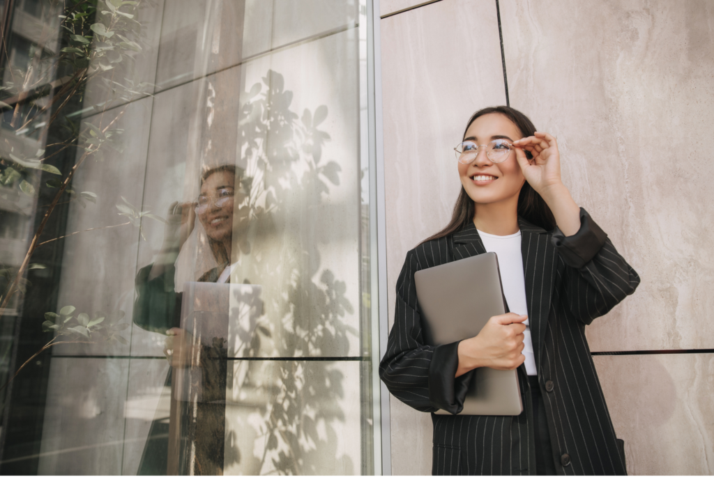 Navigating the Legal Labyrinth: Essential Tips for Law Students